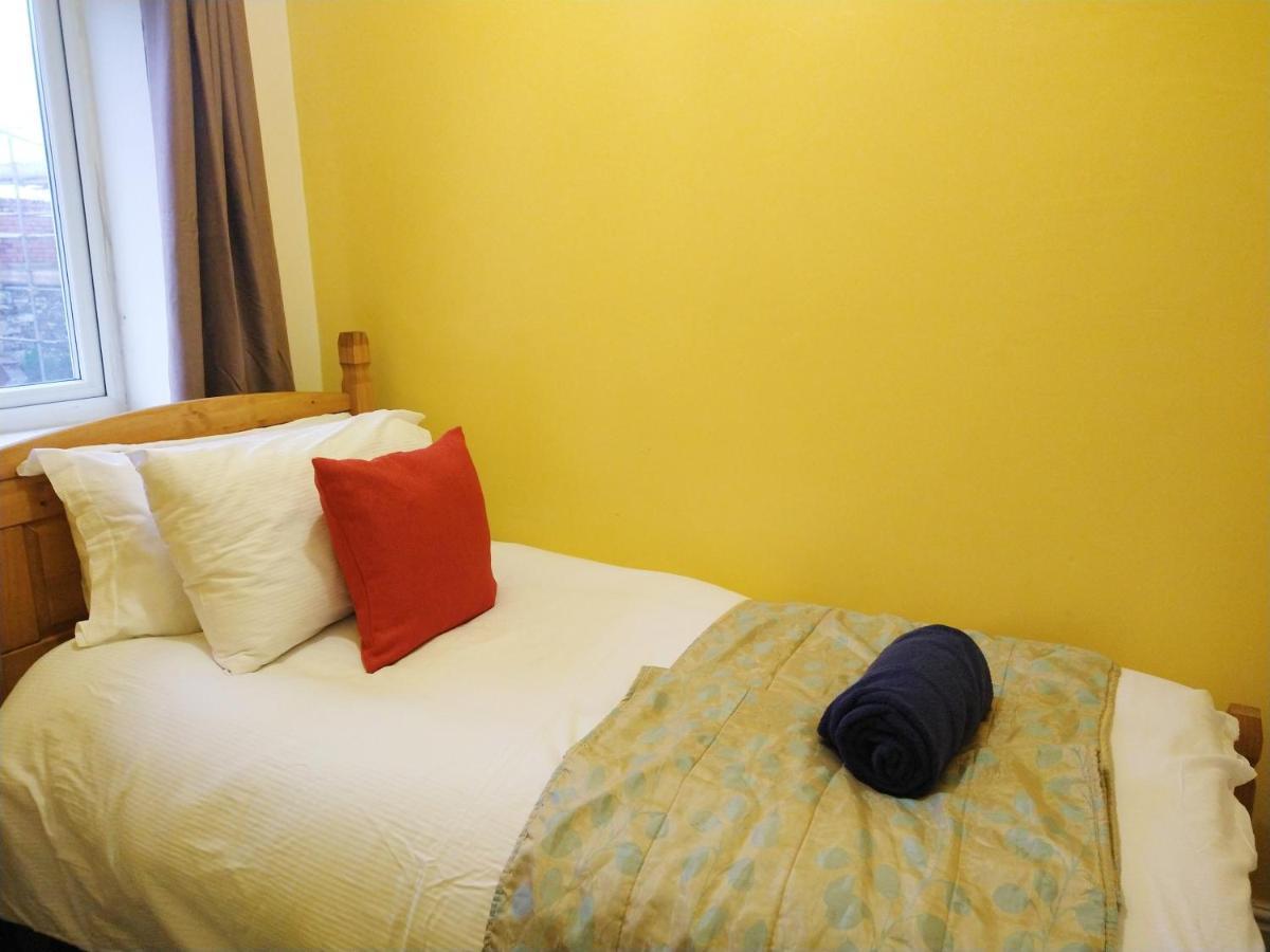 Derwent Street Apartment 2 - Self Contained - 2 Bed Self Catering Apartment Workington Luaran gambar